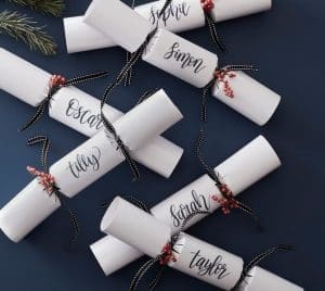 diy xmas crackers