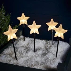 Which outdoor Christmas lights are best for a garden - acrylic festive figures christmas.co.uk 1