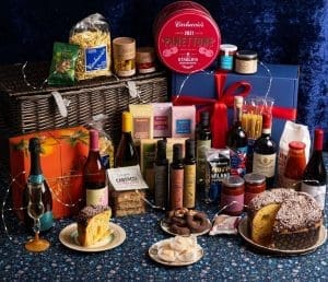 Christmas hampers to give as gifts in 2021