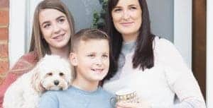 Online Christmas tree supplier family