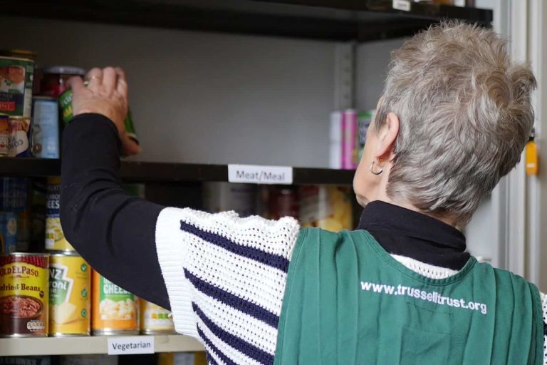 how to deal with unwanted christmas food trussell trust christmas.co .uk 