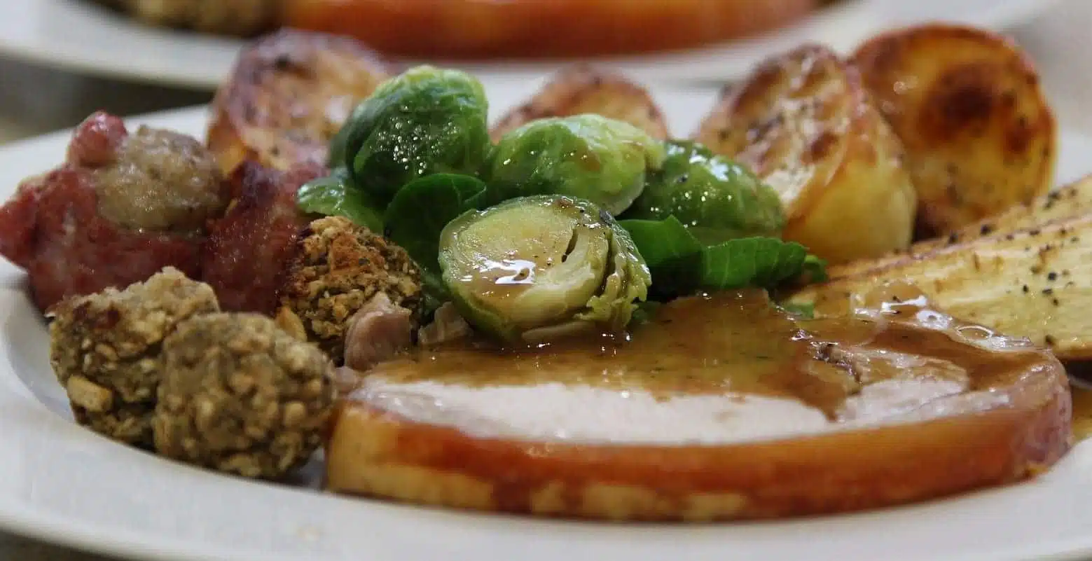 what is a plate warmer main christmas.co .uk .jpeg