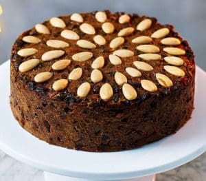 pic of a classic Christmas cake - recipe to impress