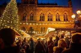 christmas markets in the uk chester christmas market christmas.co .uk 2 1