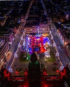 Night picture of Glasgow Winterfest Christmas market