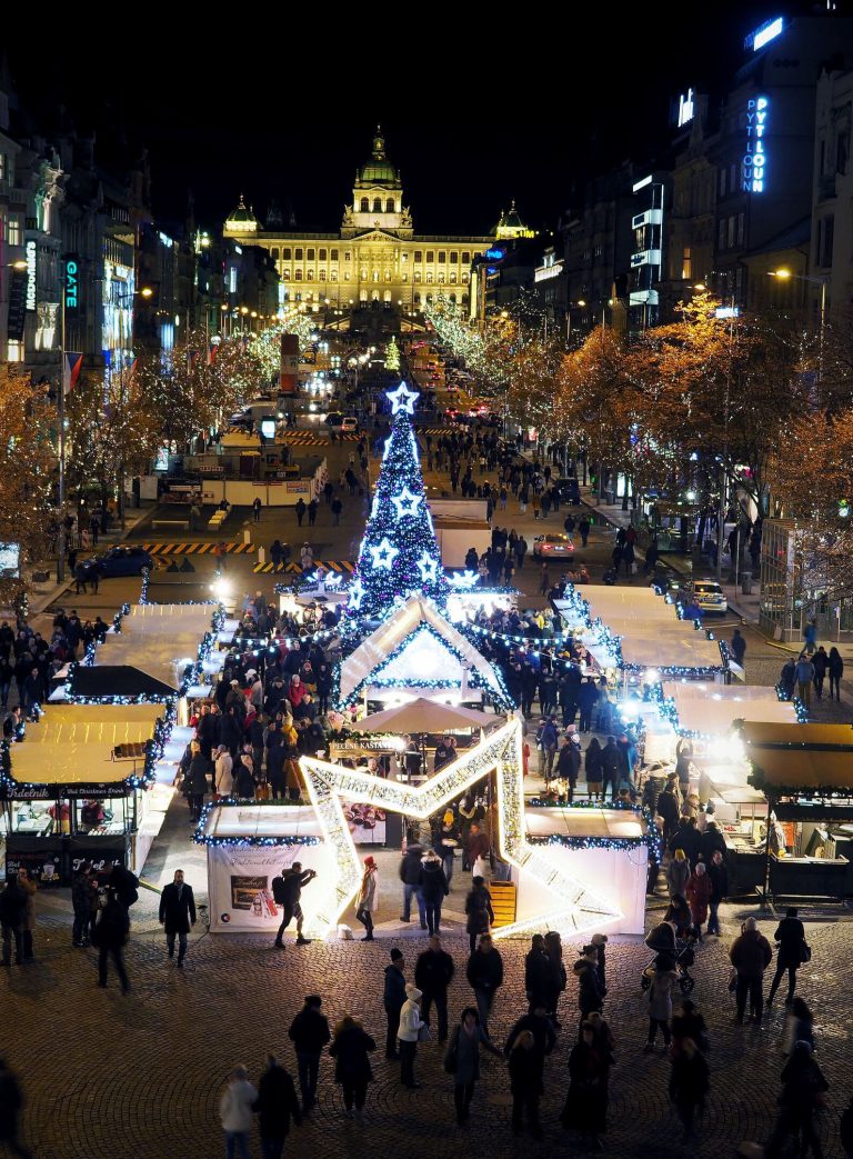 prague christmas markets christmas.co .uk 5