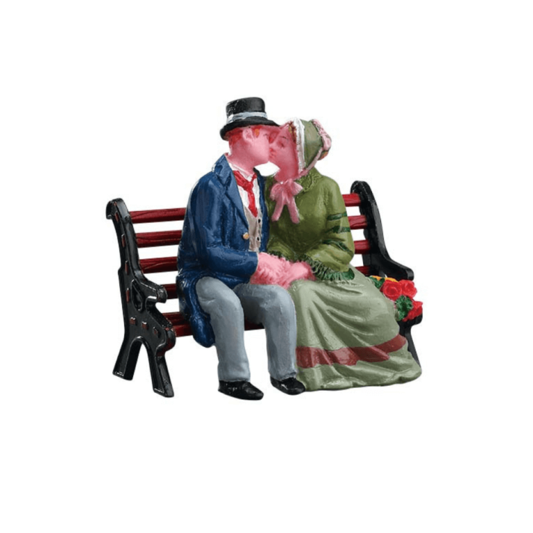 Lemax Caddington Village: Capturing a winter romance