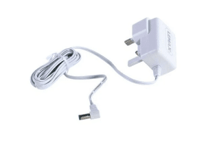 Lemax UK 4.5V DC power adapter for Caddington Village: white wall plug with 550mA Type L connector, ideal for lighting Christmas village displays and animations.